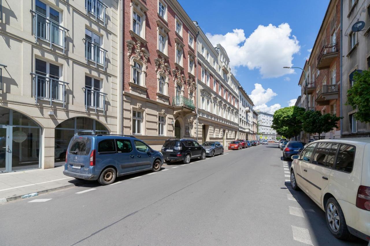 The Opera Apartment Grzegorzki Arianska 4 By Noclegi Renters Kraków Exteriör bild